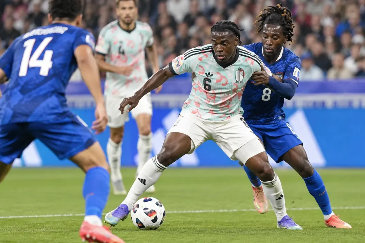 Voetballers van België en Frankrijk in duel tijdens een internationale wedstrijd.