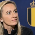 Elisabet Gunnarsdottir tijdens een interview na de zege van de Red Flames.