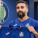 Dani Carvajal tijdens zijn officiële shirtpresentatie bij Getafe CF.