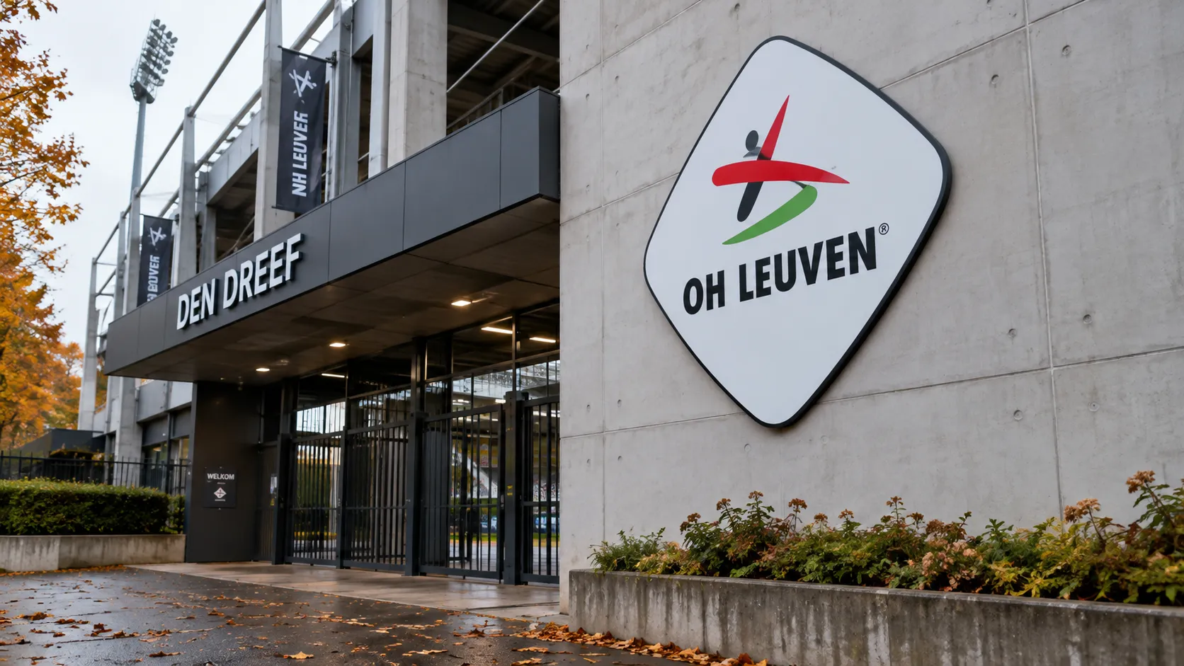 De buitengevel van Den Dreef met een vaste OH Leuven-gevelplaat.